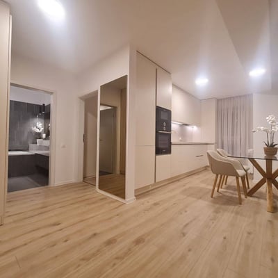 Аренда уютной 2-комнатной квартиры 58 м² в Брашове, Румыния